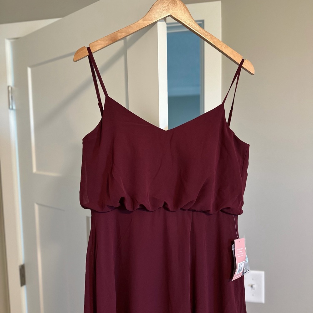 Birdy Grey Gwennie Bridesmaid Dress – Cabernet – Small (NWT)